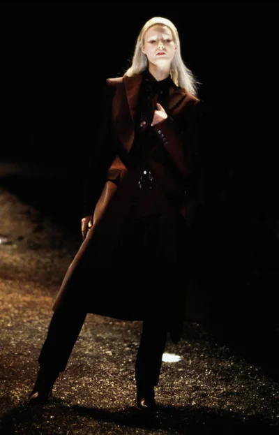 Look 27